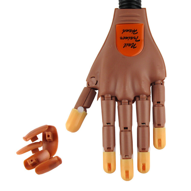 MANO DE PRACTICA ARTICULADA MANICURIA+ 100 TIPS COLOR MARRON EXCELENTE CALIDAD - Imagen 3